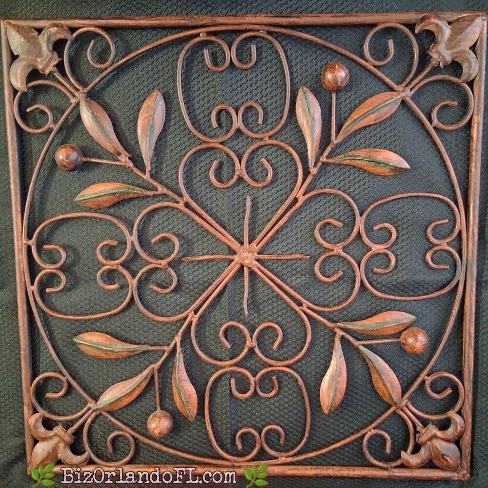 Deco 79 Metal Scroll Home / Wall Decor / Wall Sculpture / Wall Art 14x14 (Brown)